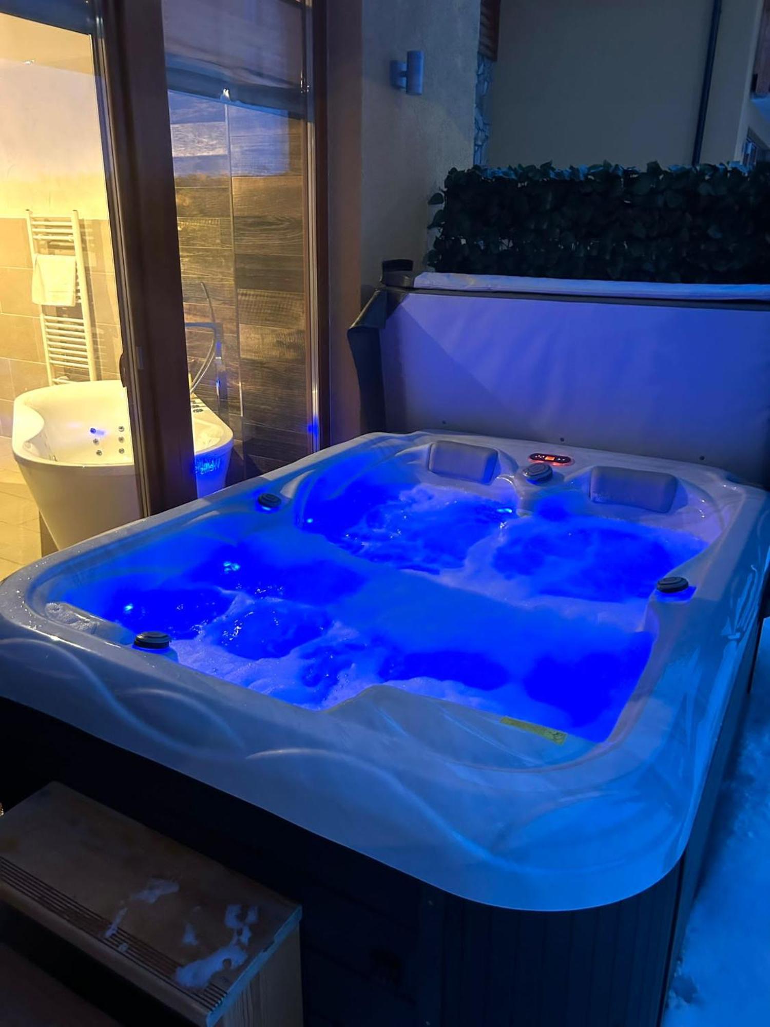 Chalet Jasna Wellness Apartment Maxim Jacuzzi & Sauna Демяновская долина Экстерьер фото